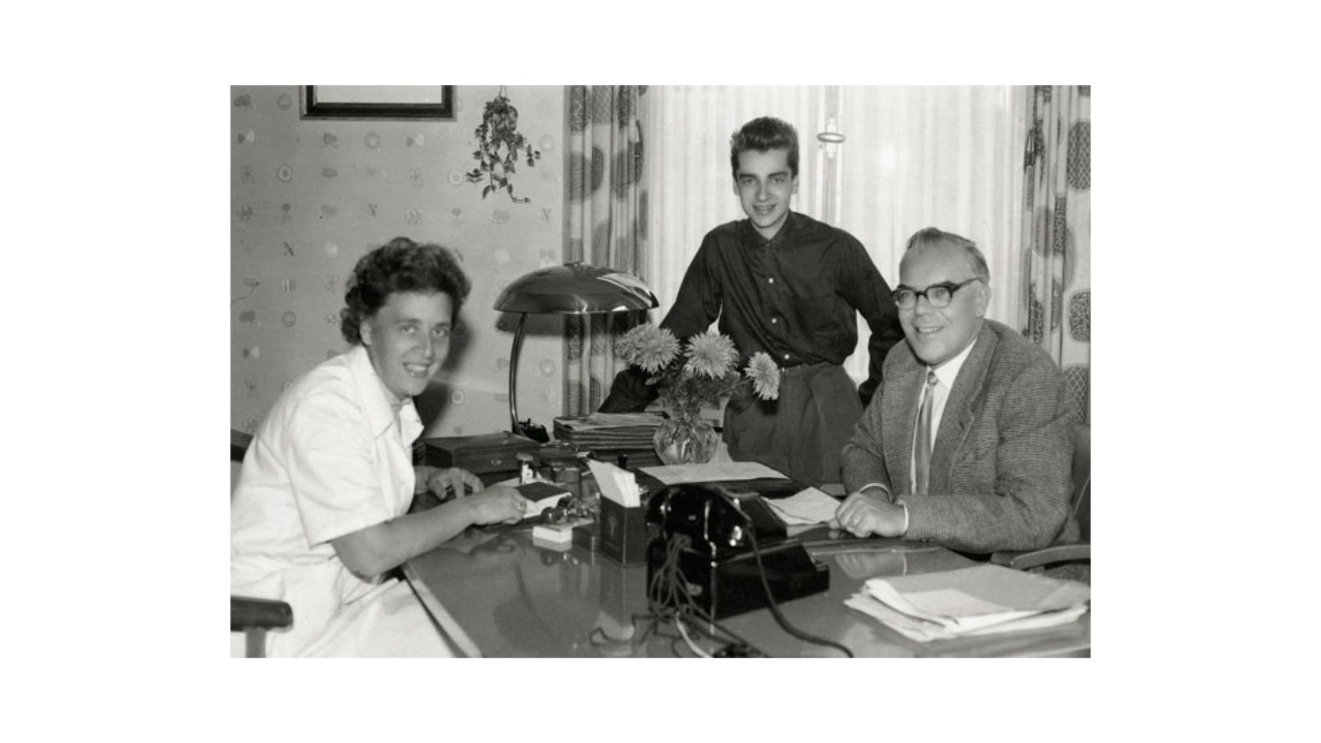 1953: The second generation takes over 