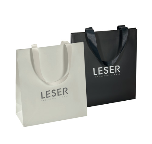 Why paper bags with a logo are indispensable Why paper bags with a logo are indispensable