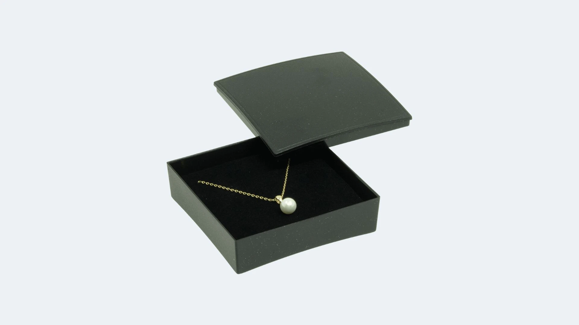 Plastic jewellery boxes