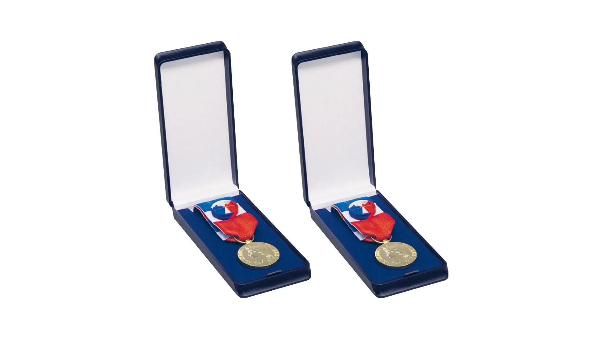 Packaging for medals