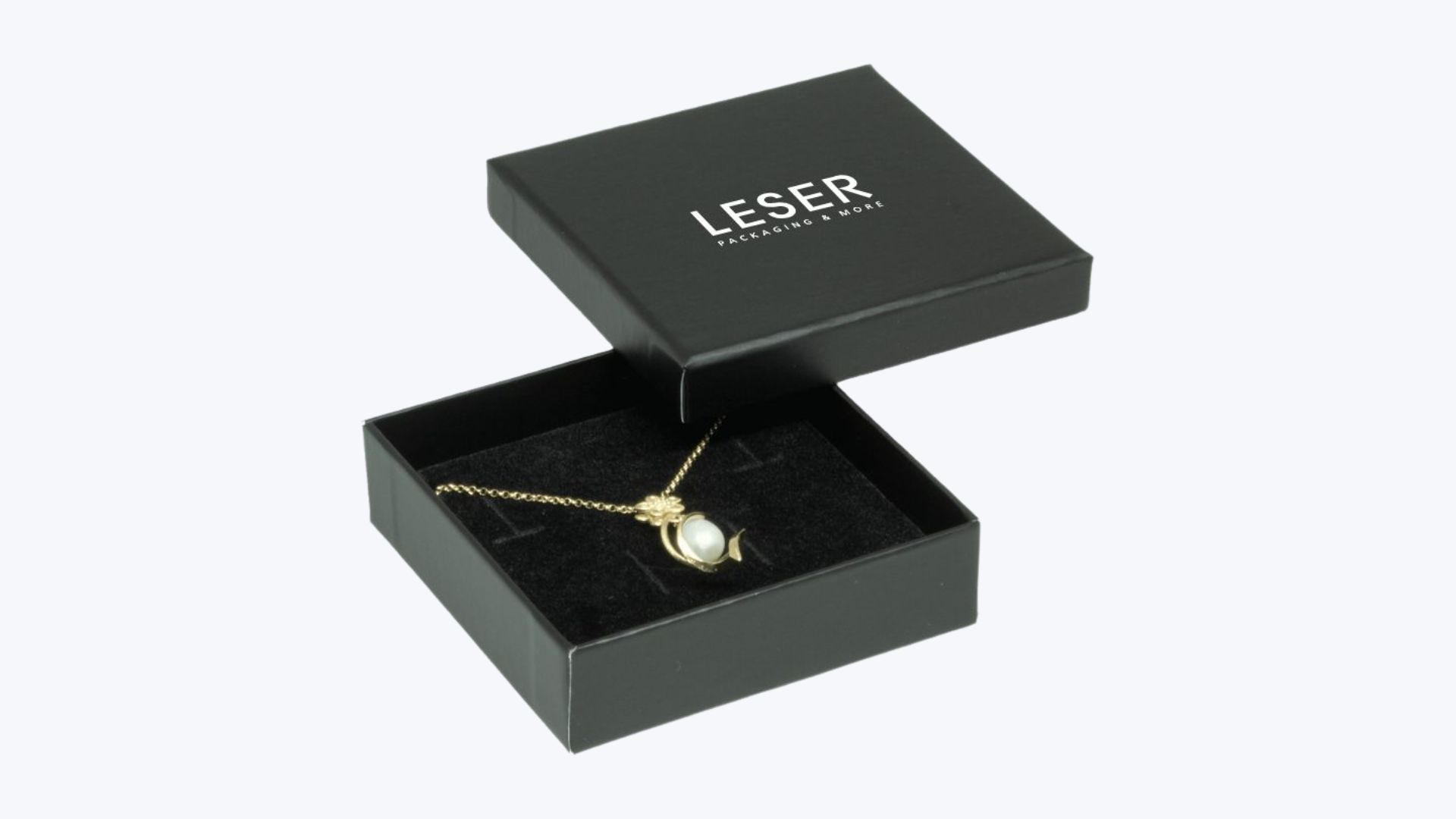 Advantages of jewellery packaging with your own logo